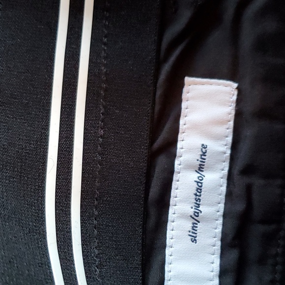 NWT Black Amazon Essentials black slim fit stretch golf shorts sizes 29, 31, 32 - Picture 3 of 6